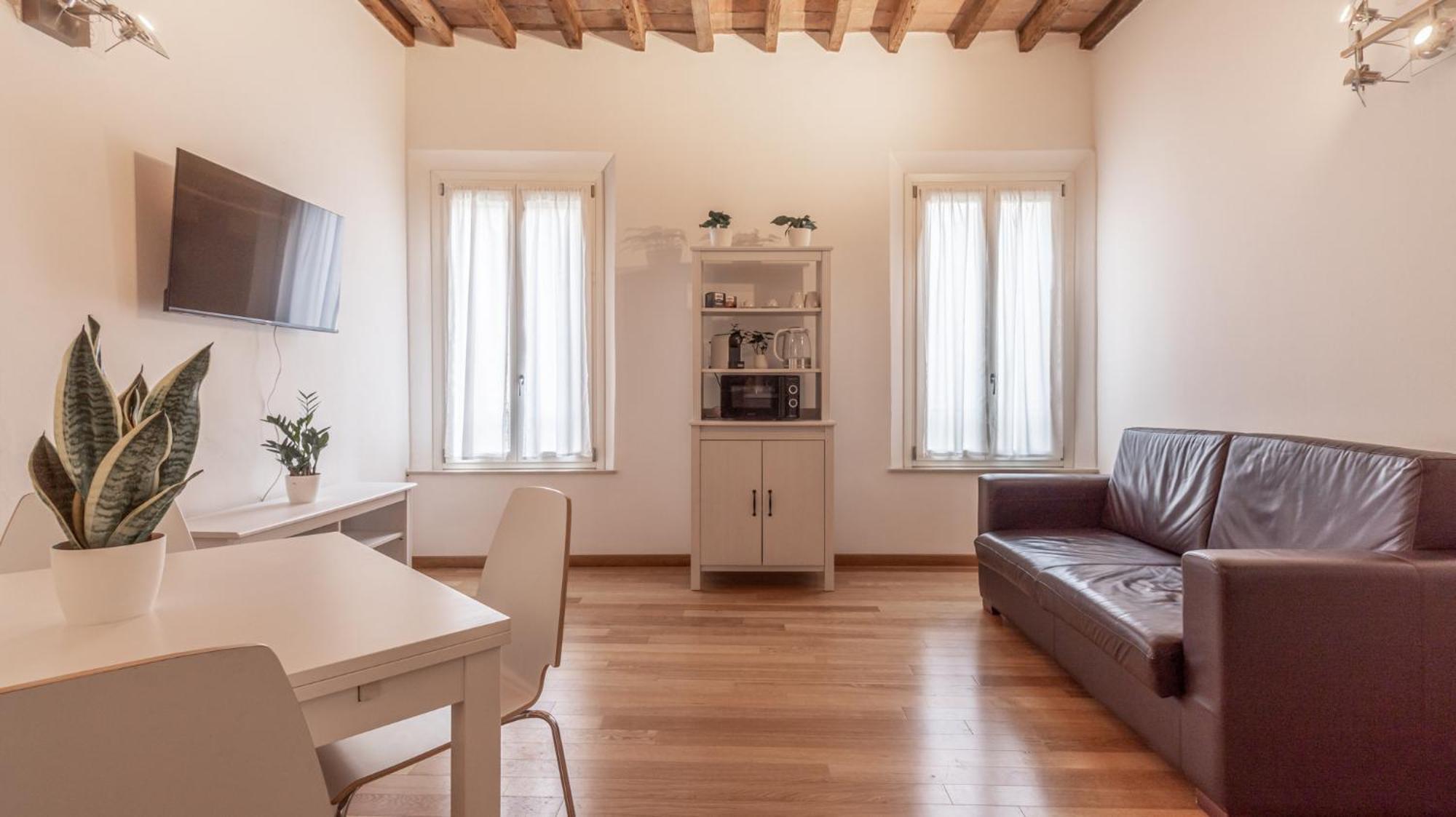 Appartamento Piazza Martiri-In Pieno Centro Sotto Al Castello Carpi Esterno foto